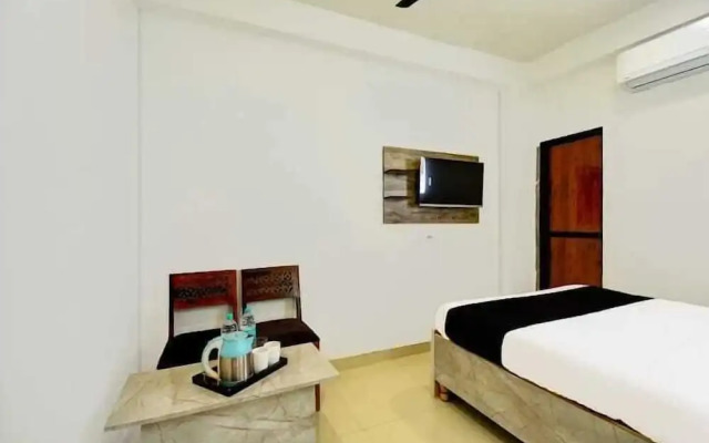 Hotel Aditya Inn