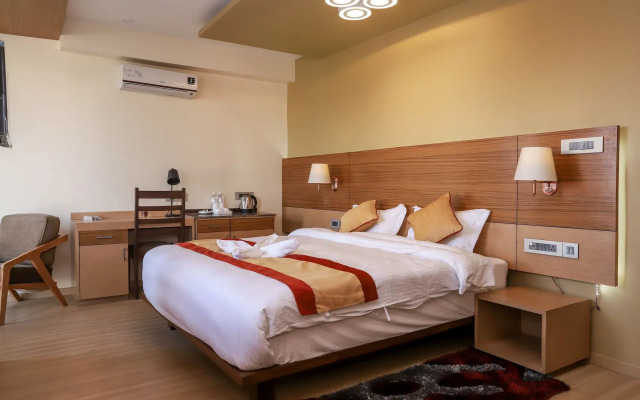 Retro Hotel and Spa