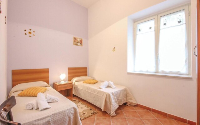 Nice Apartment in Castellabate With 2 Bedrooms and Wifi