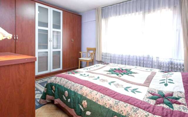 Apartment With 2 Bedrooms in Beyoglu Istanbul