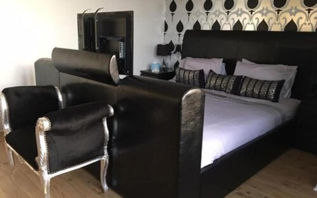 G Boutique Hotel