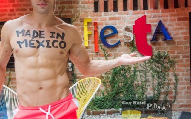 Piñata PV Hotel