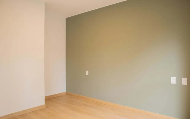 w Peaceful 1BR w/ Perfect Balcony in Miraflores