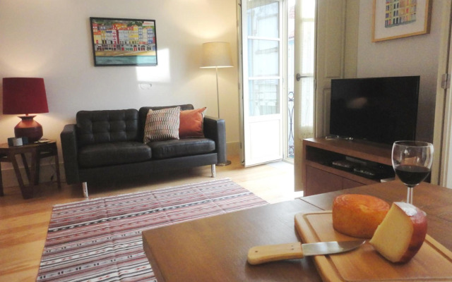 Oporto Like Home IV - Mezzanine