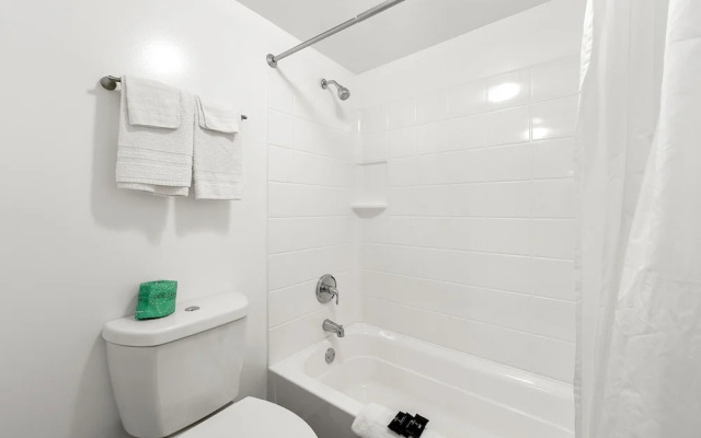 Budgetel Inn and Suites