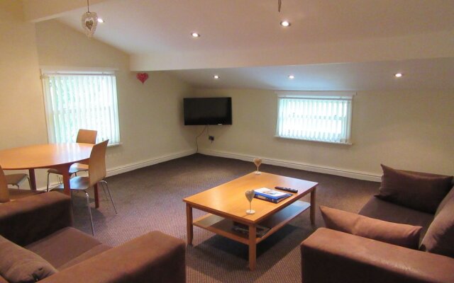 Aigburth Apartments - Sandringham