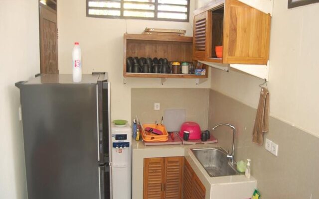 Hang Five Canggu Hostel