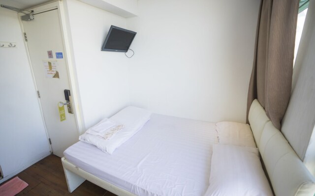 Alhambra Bed & Breakfast