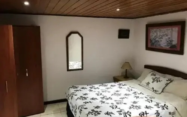 Casa de Huespedes Shalom Victoria