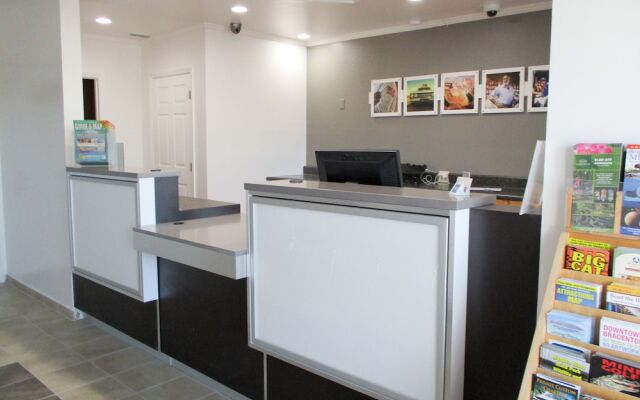 Studio 6 Englewood, FL