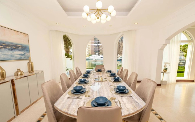 LUX The Luxury Sunny Shores Palm Villa