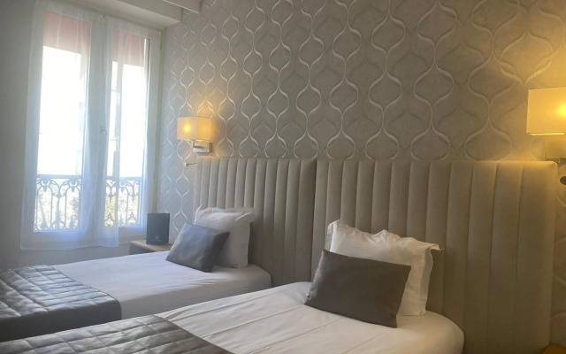 Hotel De Venise