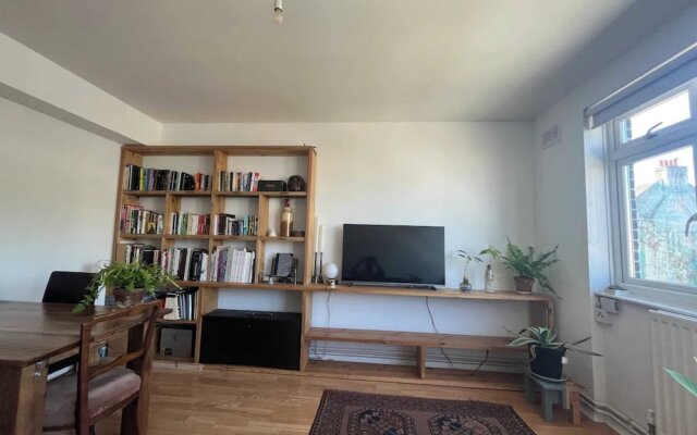 Charming & Peaceful 1BD Flat - Clapham Junction