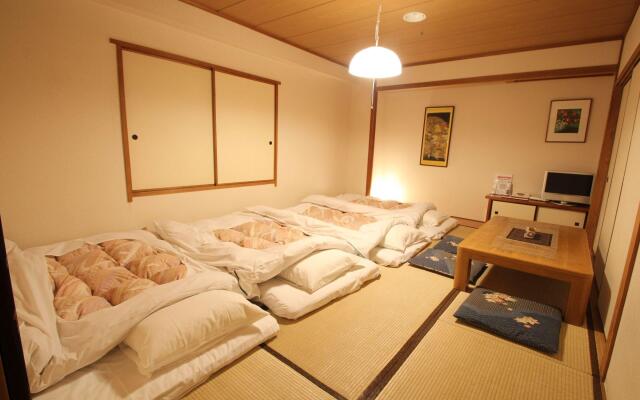 Sakura Hotel Ikebukuro - Hostel