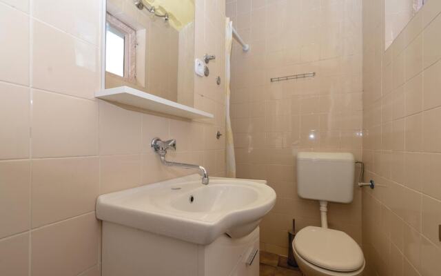 Stunning Home in Korcula With Wifi and 6 Bedrooms