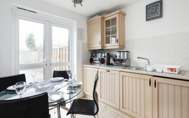 My-Places Abbotsfield Court Townhouse 14