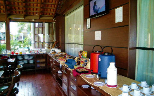 Hotel La Colonia