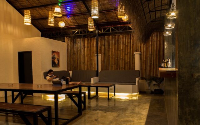 Wild Monkeys Hostel