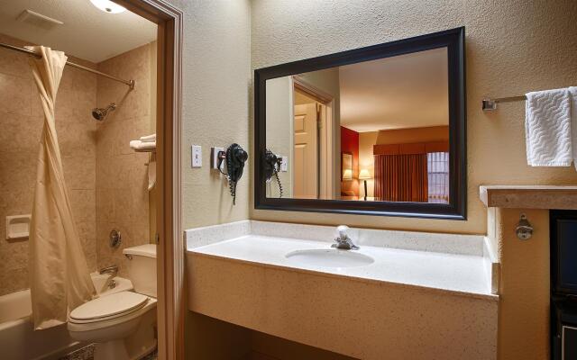 Americas Best Value Inn Monroe