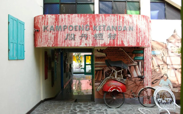 Omah Njonja Bed & Brasserie