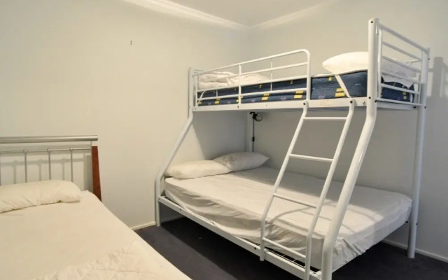 THE Green House - Inlet Side