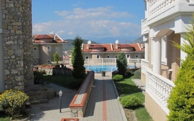 Villa TH18 by JoyLettings