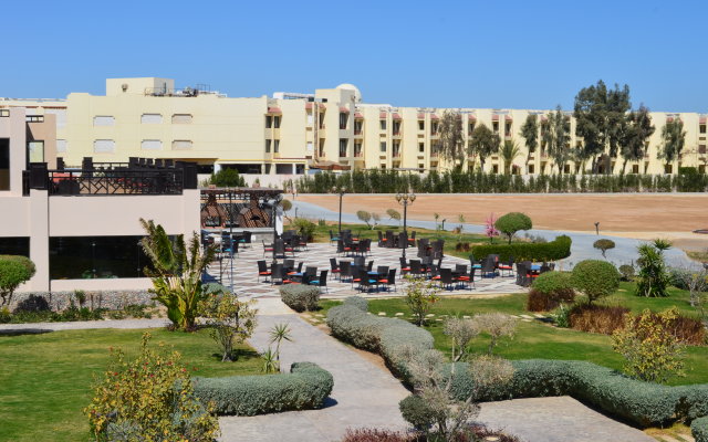 Gravity Hotel & Aqua Park Hurghada