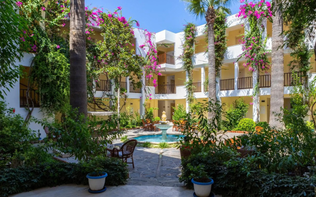 Natur Garden Hotel