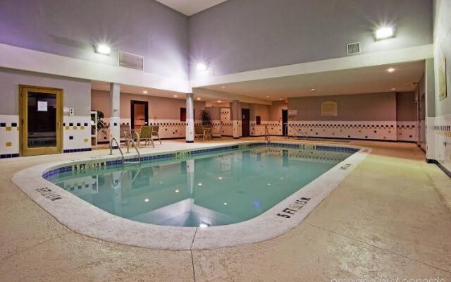 Express Inn & Suites - Griffin