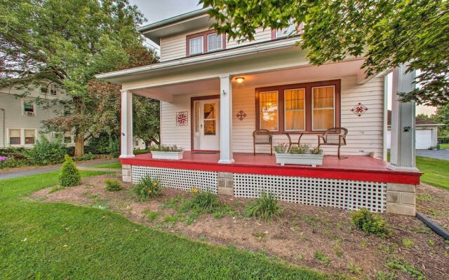 Whimsical Lancaster House W/porch, Near Amish Farm