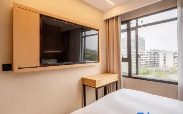 YIHEJU·HOTEL（Jinqiao Road subway station）