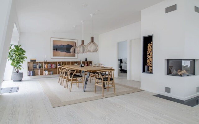 Dinesen Collection Luxury Condos By Royal Danish Theatre