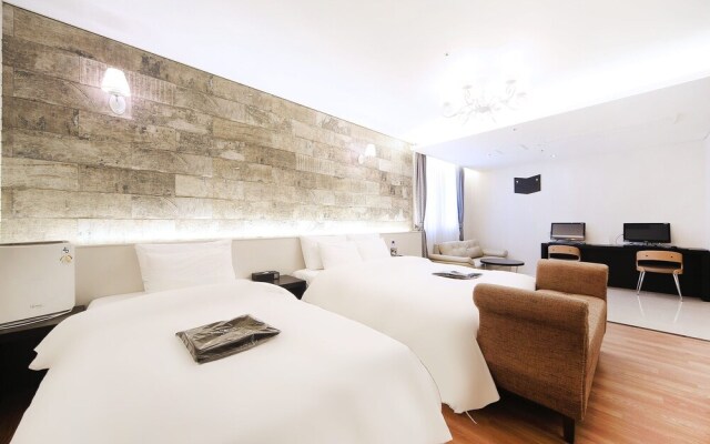 Nouage cullinan hotel