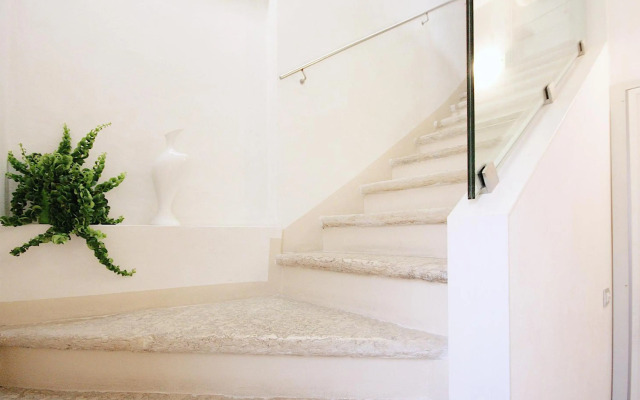 Le Nuove Cadreghe Apartments