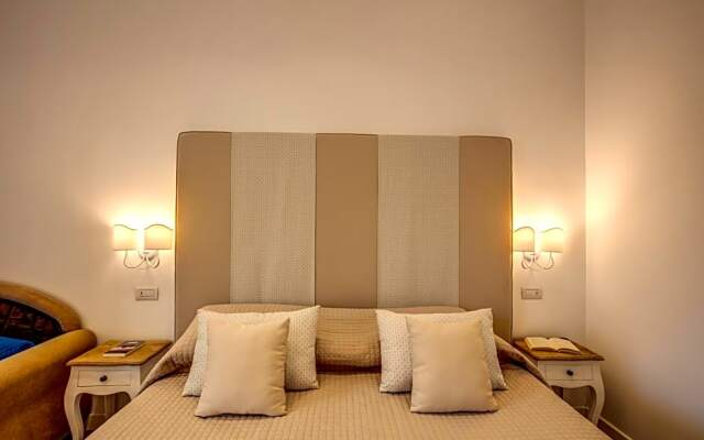 Sorrento Square Suites