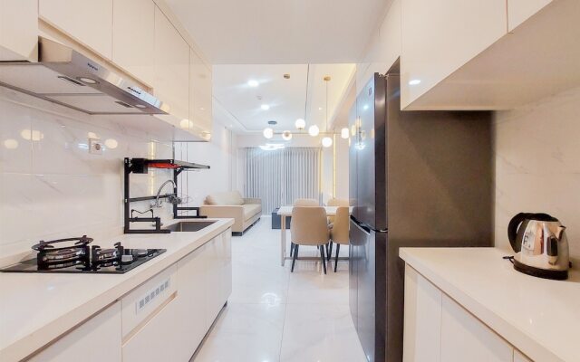 Spacious And Homey 3Br At Sky House Bsd Apartment