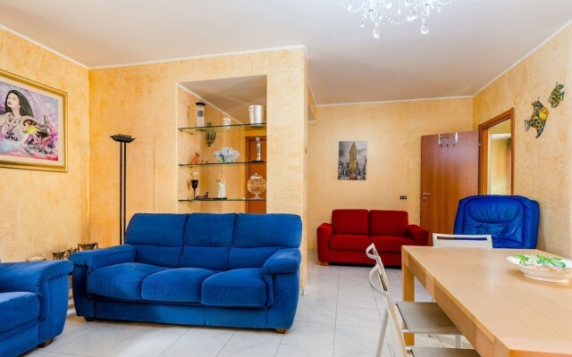 Beautiful Holiday Home in Catania with Barbecue