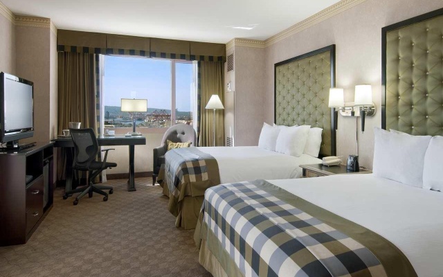 Hilton Long Beach Hotel