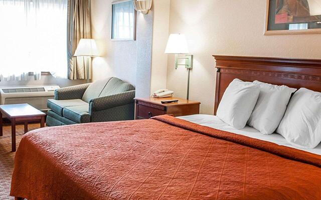Quality Inn & Suites Las Cruces - University Area