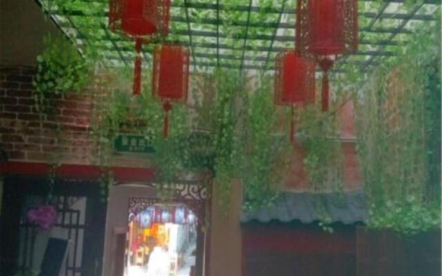 Yangshuo Jiangbian Inn