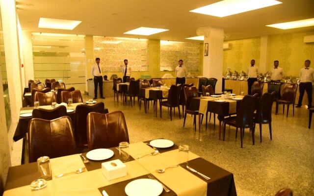 Hotel Suraj Palace