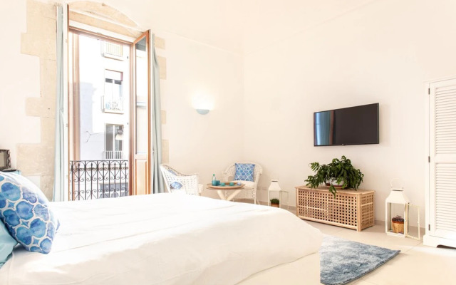 Darsena Sunset Suites