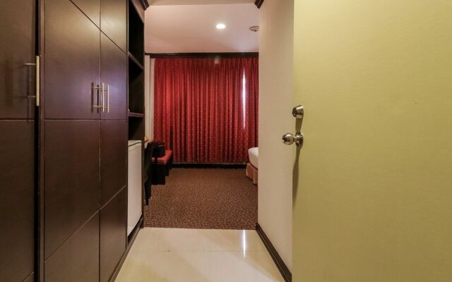 Nida Rooms Charoenkrung 42 Arcade