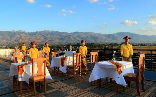 Inle Cherry Queen Hotel