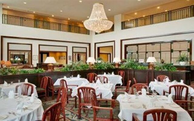 Wyndham Glenview Suites Chicago North