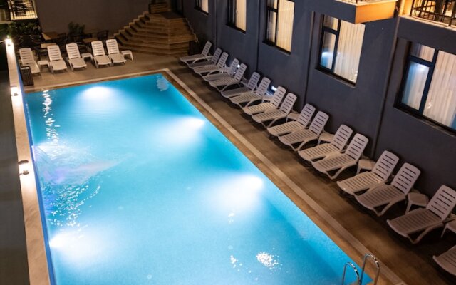 Çandarlı Resort Otel