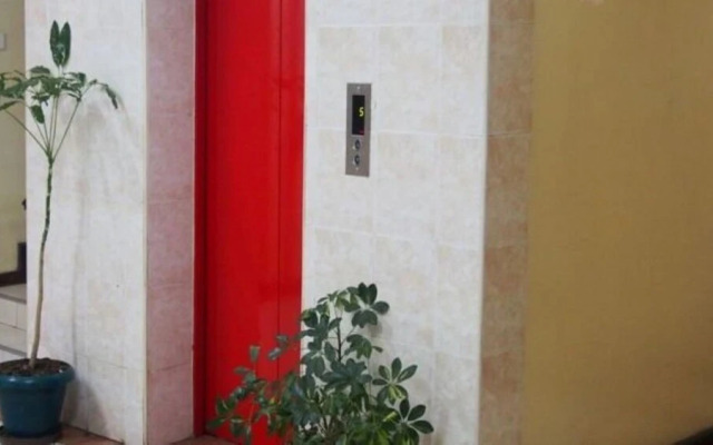 Avenue Suites Hotel