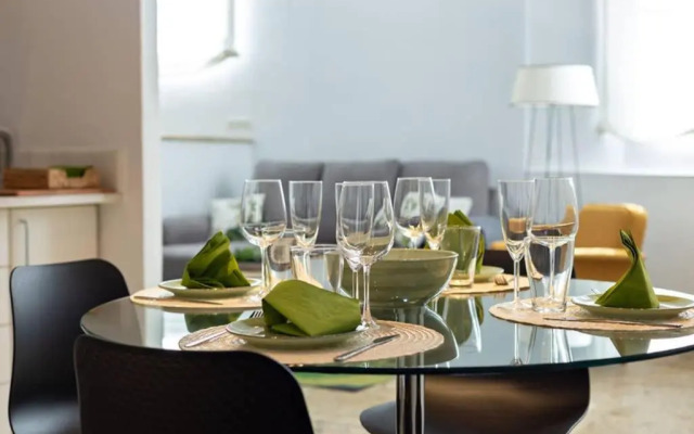 Becas Alameda Duplex by Valcambre