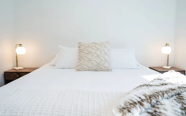 Mountainview Escape Revelstoke Vacations