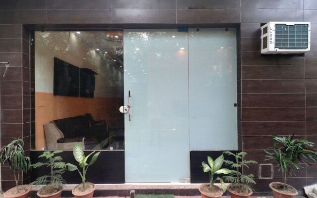 OYO 16700 HOME Exotic 2 BHK Dream View Khanyara Road